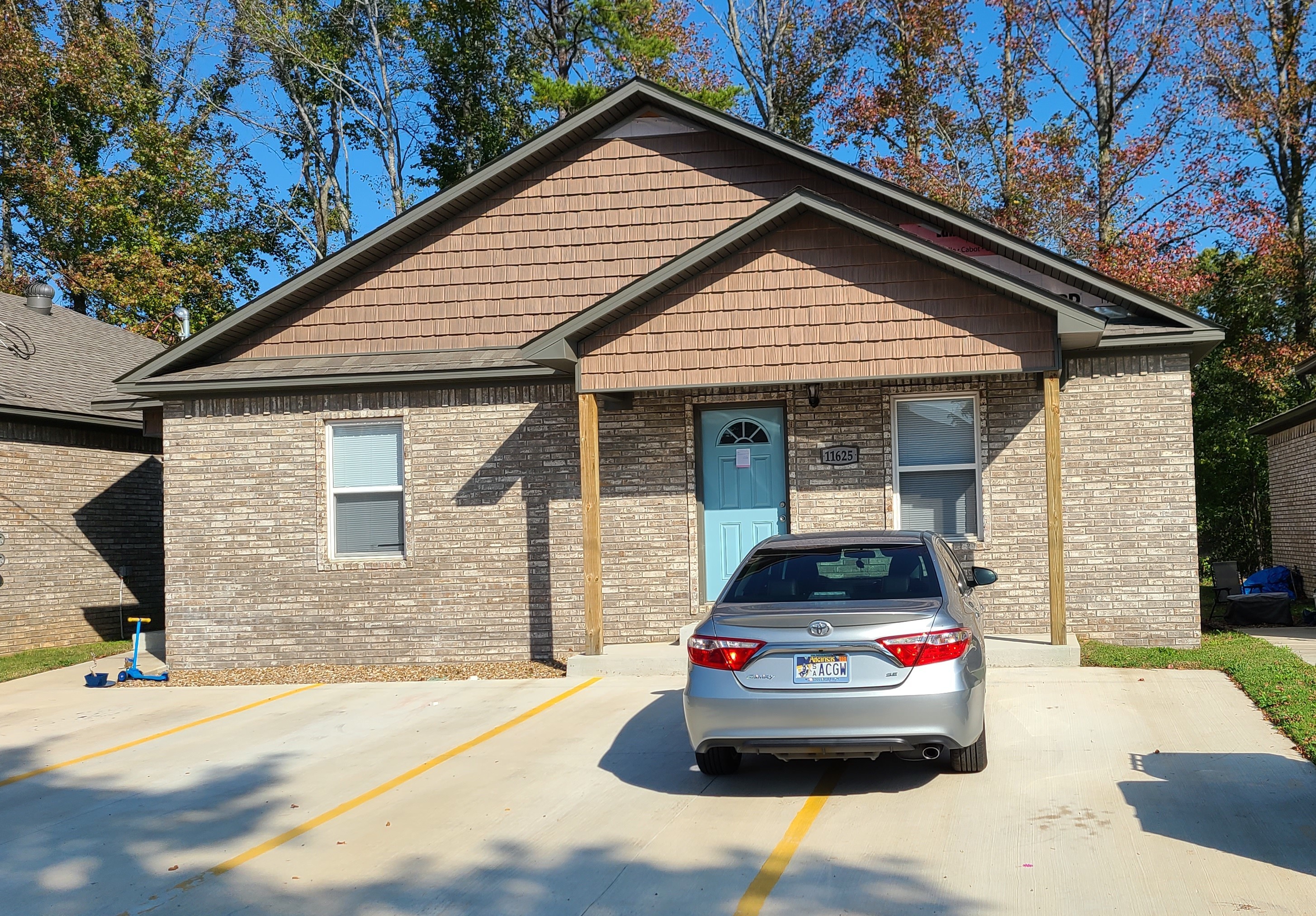 11701 La Estrada Drive - A